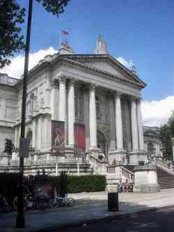 Londra - Esterno della Tate Britain