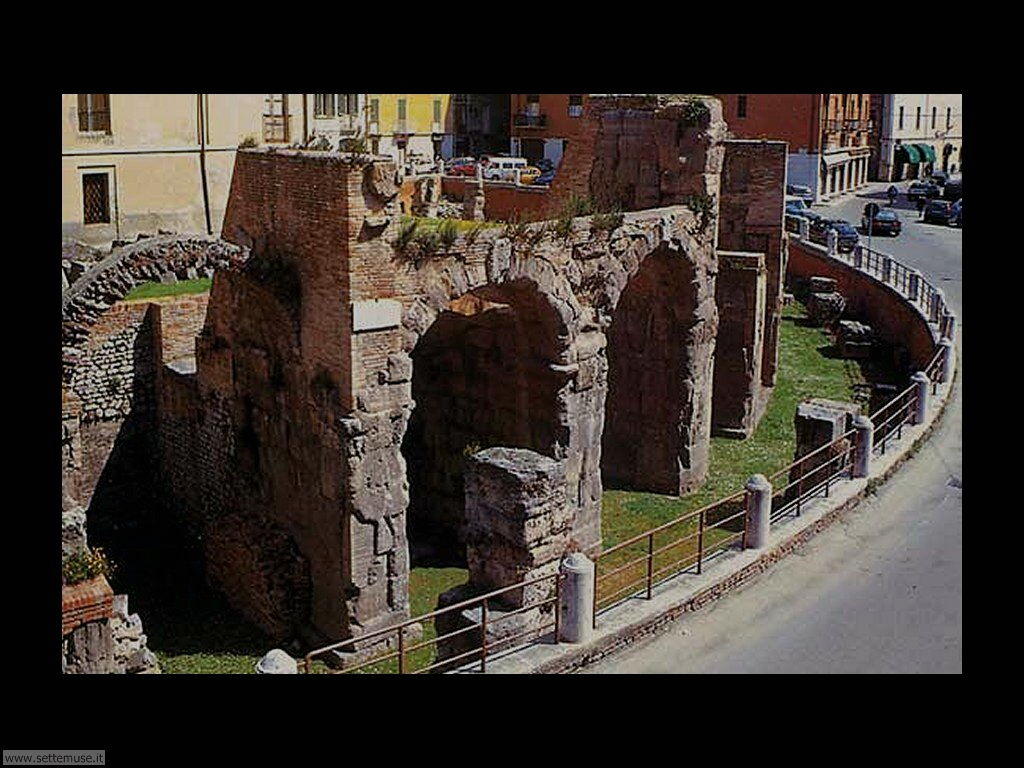 Foto Anfiteatro romano