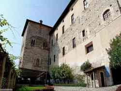 Rocca di Angera - Ingresso Museo della Bambola