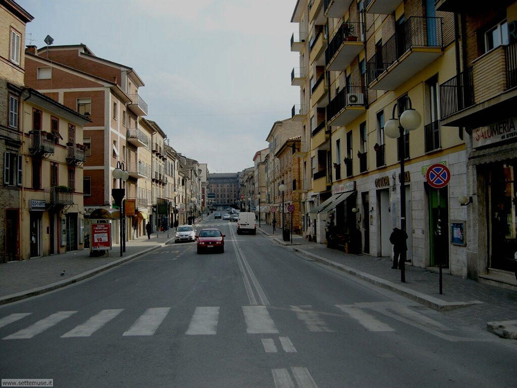 Foto di Macerata, Corso Cairoli